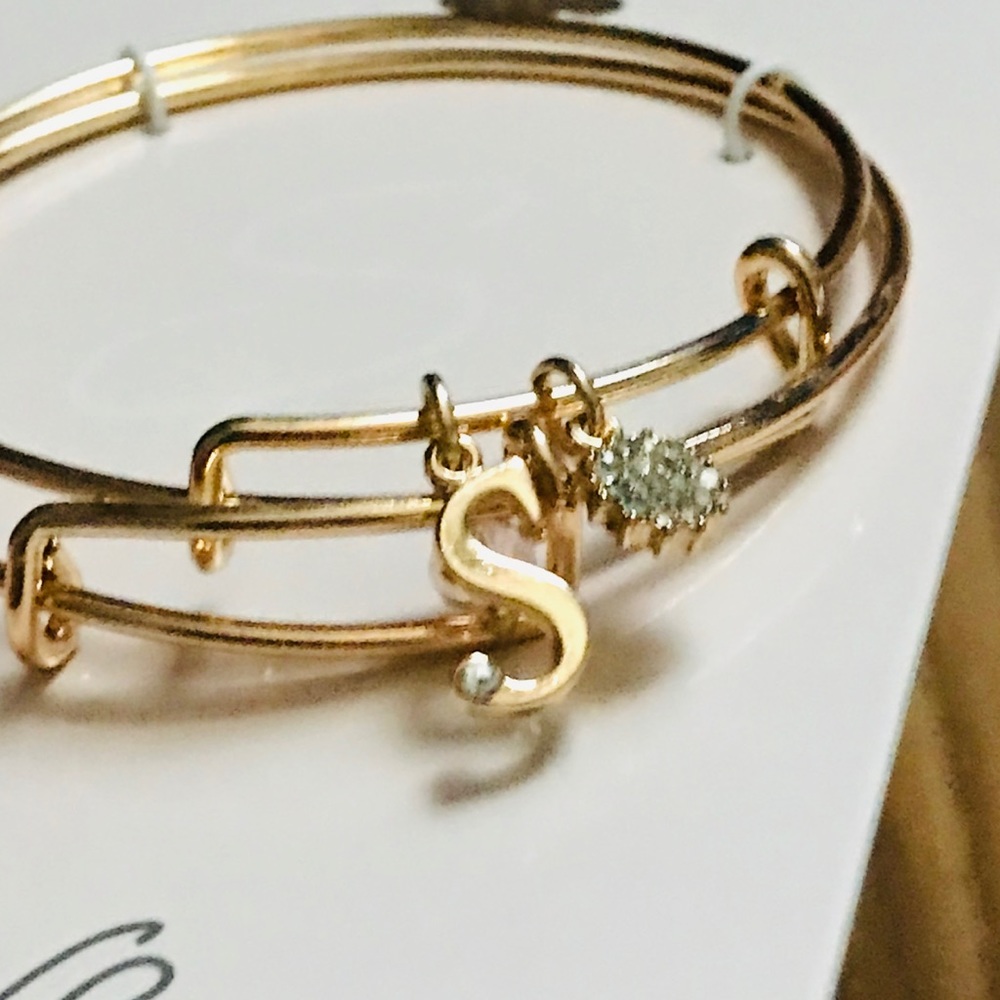 Fashion charm bracelet from love letter